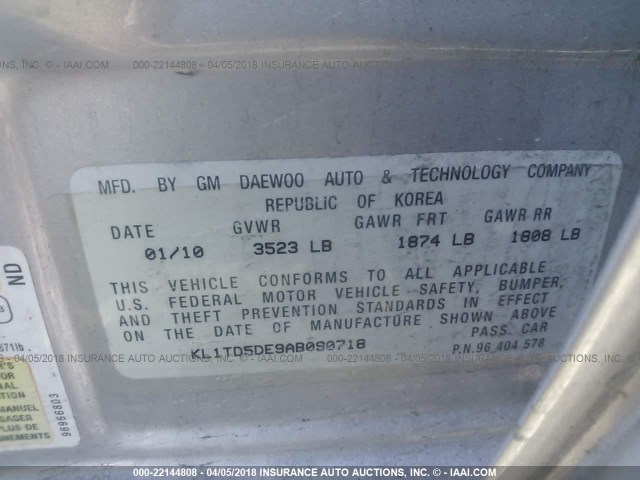 KL1TD5DE9AB090718 - 2010 CHEVROLET AVEO LS/LT 银色 照片 9