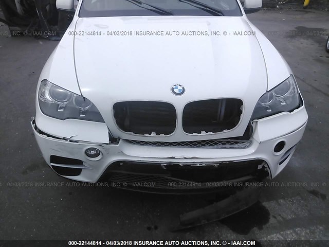 5UXZW0C57CL666576 - 2012 BMW X5 XDRIVE35D WHITE photo 6
