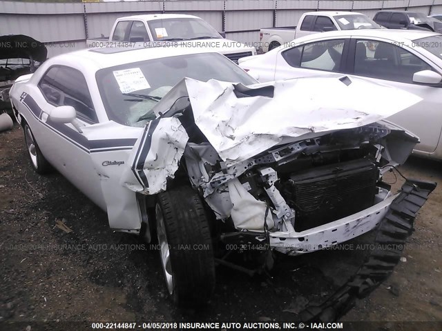 2C3CDZBT0FH744283 - 2015 DODGE CHALLENGER SXT PLUS WHITE photo 1