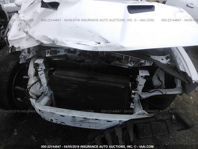 2C3CDZBT0FH744283 - 2015 DODGE CHALLENGER SXT PLUS WHITE photo 10