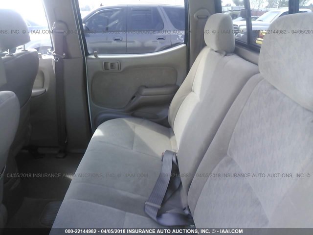 5TEGN92N12Z074415 - 2002 TOYOTA TACOMA DOUBLE CAB PRERUNNER WHITE photo 8