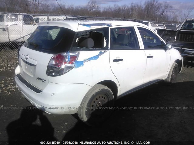 2T1LR32E56C559345 - 2006 TOYOTA COROLLA MATRIX XR WHITE photo 4