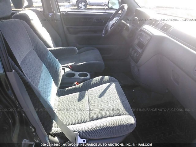 JHLRD1856VC065221 - 1997 HONDA CR-V LX GRAY photo 5