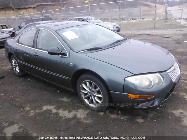 2C3HE66G13H577152 - 2003 CHRYSLER 300M GREEN photo 1