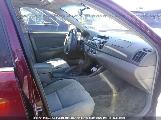 4T1BE32K33U239397 - 2003 TOYOTA CAMRY LE/XLE/SE 红色 照片 5