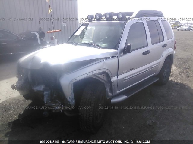 1J4GL38K43W508349 - 2003 JEEP LIBERTY RENEGADE SILVER photo 2