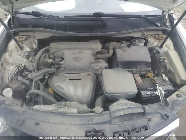 4T1BF1FK5CU527076 - 2012 TOYOTA CAMRY SE/LE/XLE თეთრი ფოტო 10