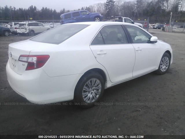 4T1BF1FK5CU527076 - 2012 TOYOTA CAMRY SE/LE/XLE თეთრი ფოტო 4