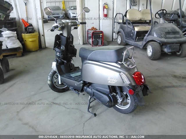 RFVJFJ105H1000157 - 2017 GENUINE SCOOTER CO. BUDDY KICK GRAY photo 3