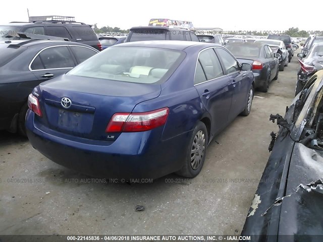 4T1BE46K27U050326 - 2007 TOYOTA CAMRY NEW GENERAT CE/LE/XLE/SE BLUE photo 4