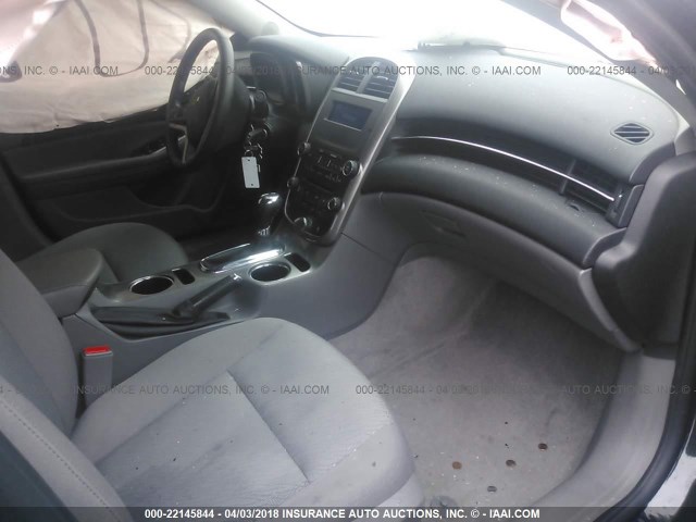 1G11B5SL7EF295310 - 2014 CHEVROLET MALIBU LS Qara foto 5
