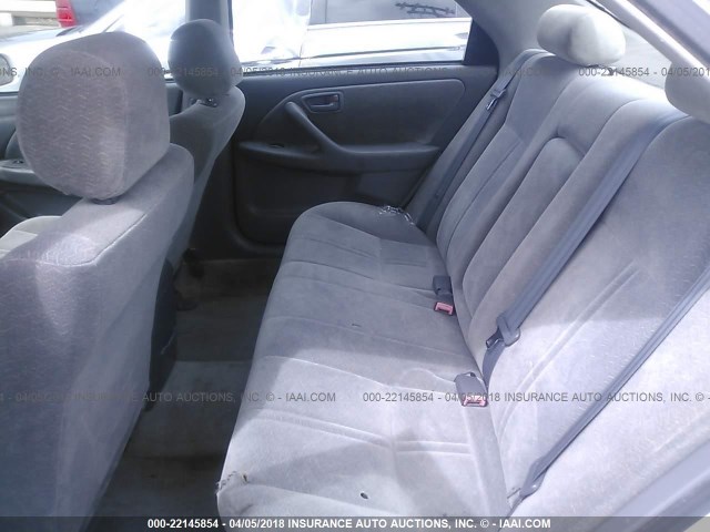 JT2BF22K7X0211619 - 1999 TOYOTA CAMRY LE/XLE WHITE photo 8