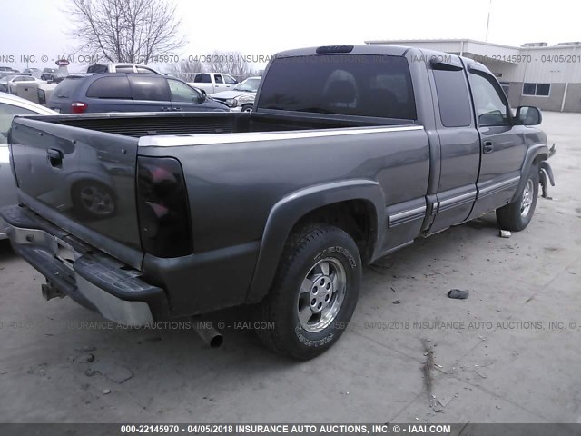 2GCEK19T3Y1382396 - 2000 CHEVROLET SILVERADO K1500 GRAY photo 4