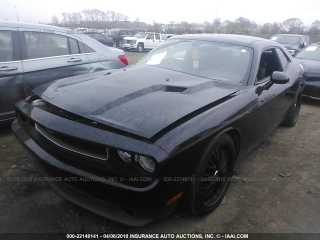 2C3CDYAG2CH174071 - 2012 DODGE CHALLENGER SXT BLACK photo 2