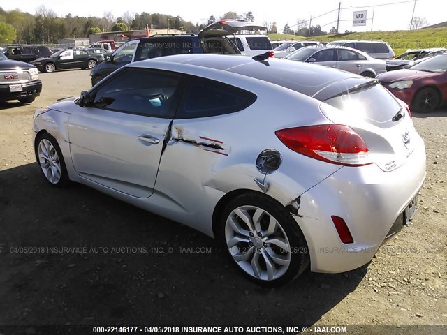 KMHTC6AD5DU155260 - 2013 HYUNDAI VELOSTER SILVER photo 3