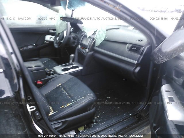 4T1BF1FK1EU383013 - 2014 TOYOTA CAMRY L/SE/LE/XLE 黑色 照片 5