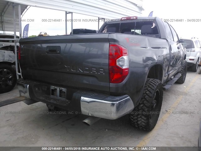 5TFRY5F16EX150559 - 2014 TOYOTA TUNDRA DOUBLE CAB SR/SR5 GRAY photo 4