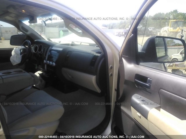 5TFRY5F15AX095175 - 2010 TOYOTA TUNDRA DOUBLE CAB SR5 GOLD photo 5