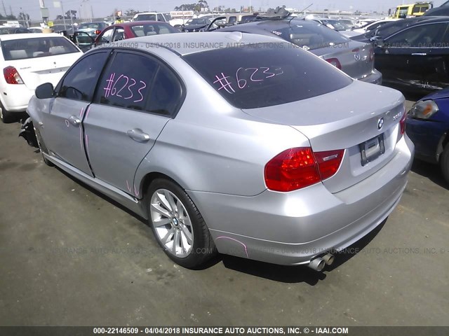 WBAPK5C50BA993667 - 2011 BMW 328 XI SULEV SILVER photo 3