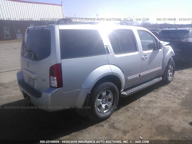 5N1AR18U37C646161 - 2007 NISSAN PATHFINDER LE/SE/XE SILVER photo 4