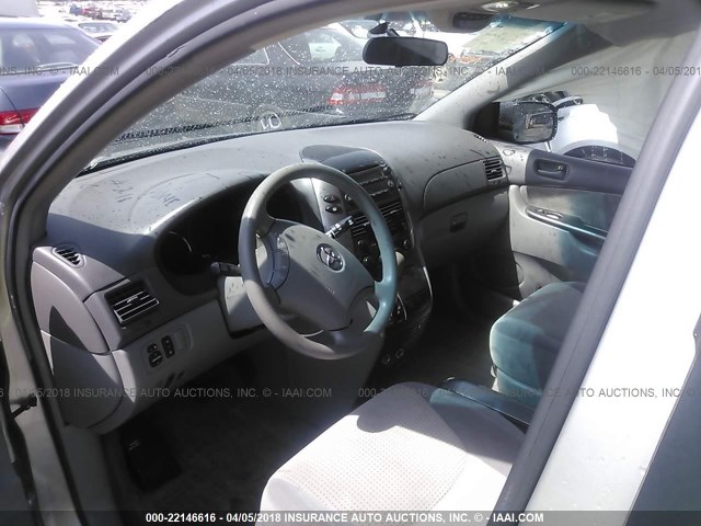 5TDZK23C88S188827 - 2008 TOYOTA SIENNA CE/LE SILVER photo 5