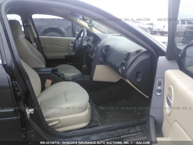 2G2WP552761195299 - 2006 PONTIAC GRAND PRIX BLACK photo 5