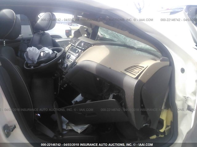 1G1ZG5E77CF140126 - 2012 CHEVROLET MALIBU LTZ 白色 照片 5