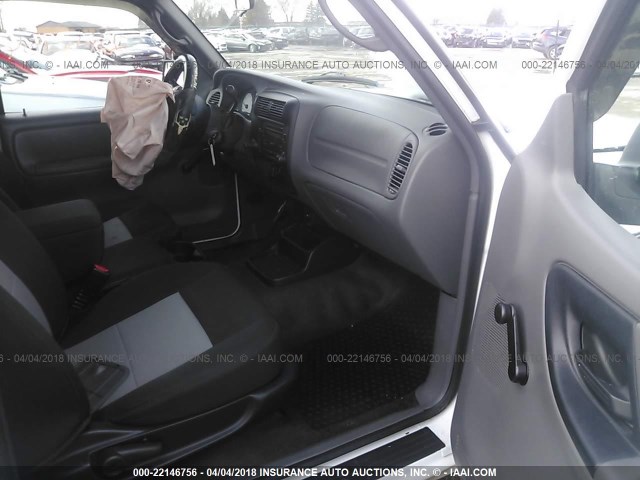 1FTKR4EE7APA47206 - 2010 FORD RANGER SUPER CAB WHITE photo 5