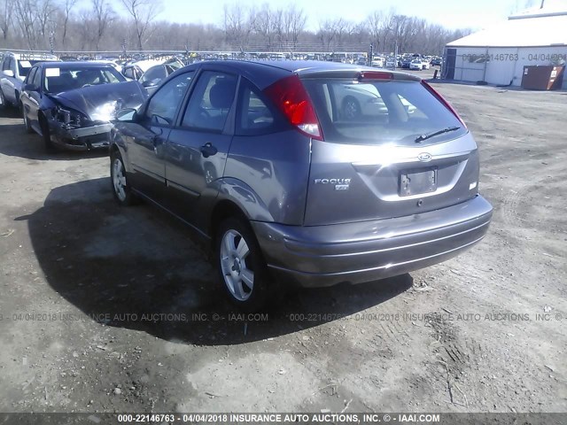 1FAFP37N77W207524 - 2007 FORD FOCUS ZX5/S/SE/SES GRAY photo 3