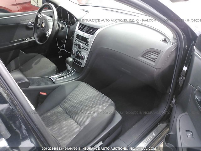 1G1ZC5E13BF108893 - 2011 CHEVROLET MALIBU 1LT 黑色 照片 5