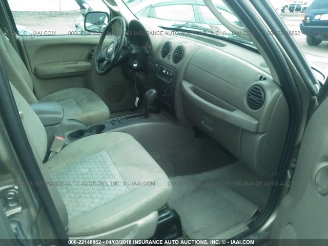 1J4GL48K45W532949 - 2005 JEEP LIBERTY SPORT 金色 照片 5