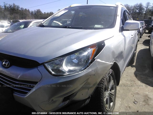 KM8JU3AC3BU285805 - 2011 HYUNDAI TUCSON GLS/LIMITED SILVER photo 6