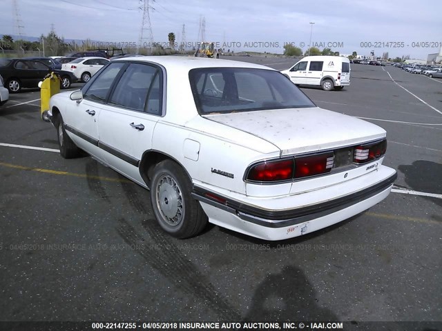 1G4HP52L2SH502222 - 1995 BUICK LESABRE CUSTOM WHITE photo 3