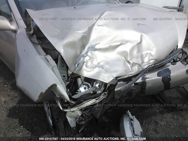 4T1BE32K24U902038 - 2004 TOYOTA CAMRY LE/XLE/SE GOLD photo 6