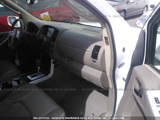 5N1BR1NB5AC614245 - 2010 NISSAN PATHFINDER LE თეთრი ფოტო 5