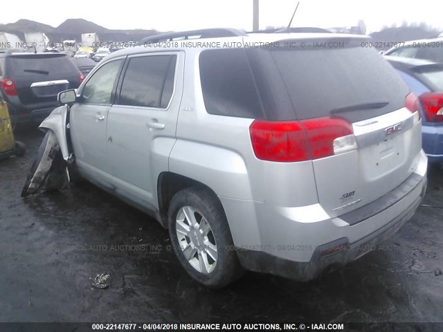 2GKFLTE34D6352859 - 2013 GMC TERRAIN SLE SILVER photo 3