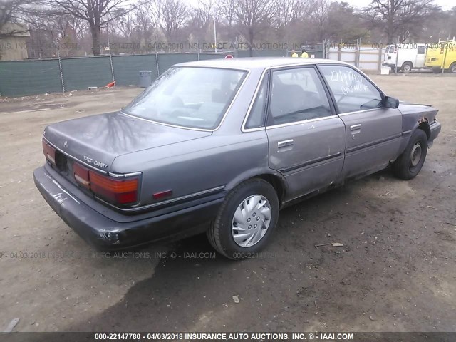 4T1SV21EXLU233926 - 1990 TOYOTA CAMRY DLX GRAY photo 4