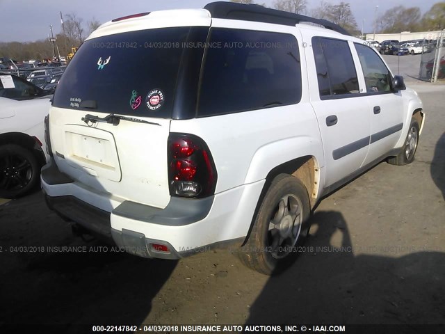 1GNET16S546108152 - 2004 CHEVROLET TRAILBLAZER EXT LS/EXT LT WHITE photo 4