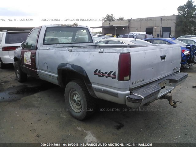 1GTGK24F1NE545346 - 1992 GMC SIERRA K2500 GRAY photo 3