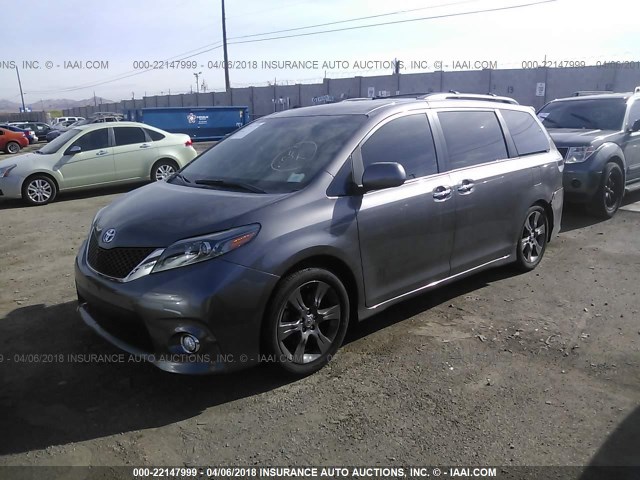 5TDXK3DC9GS722055 - 2016 TOYOTA SIENNA SE GRAY photo 2