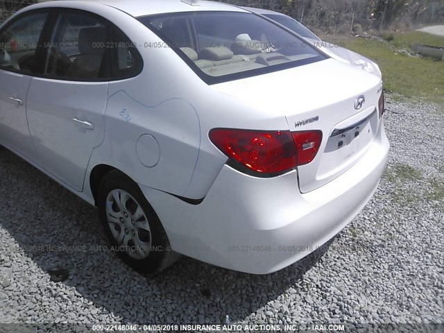 KMHDU4AD5AU068654 - 2010 HYUNDAI ELANTRA BLUE/GLS/SE WHITE photo 6