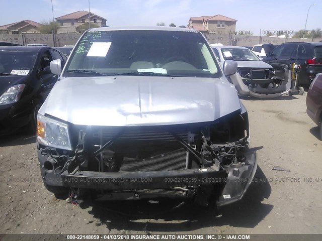 2D4RN5D14AR106583 - 2010 DODGE GRAND CARAVAN SXT SILVER photo 6