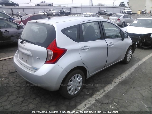 3N1CE2CP9FL417926 - 2015 NISSAN VERSA NOTE S/S PLUS/SV/SL/SR SILVER photo 4