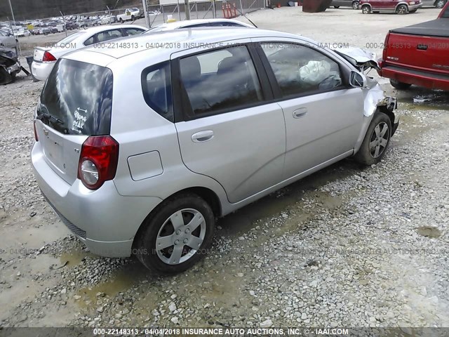 KL1TD6DE3BB134509 - 2011 CHEVROLET AVEO LS/LT SILVER photo 4