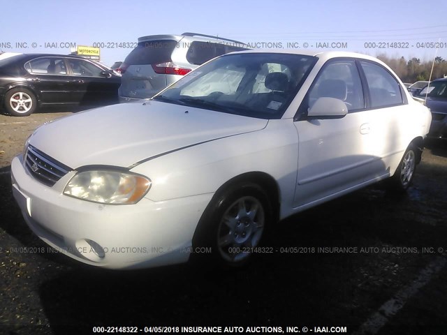 KNAFB121935218703 - 2003 KIA SPECTRA LS WHITE photo 2