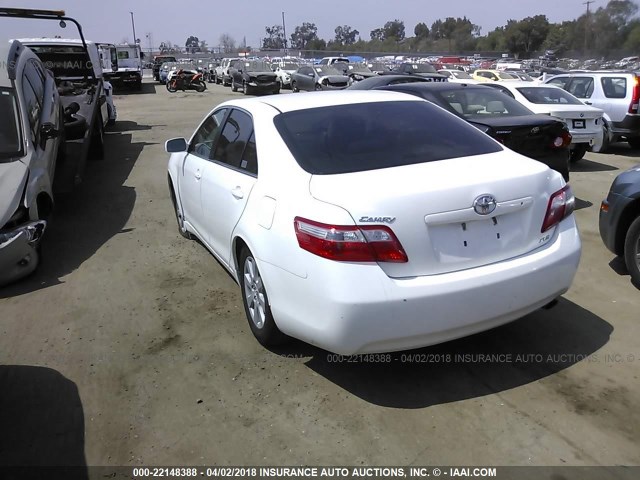 4T1BE46K08U782083 - 2008 TOYOTA CAMRY CE/LE/XLE/SE WHITE photo 3