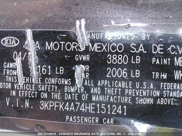 3KPFK4A74HE151241 - 2017 KIA FORTE LX GRAY photo 9