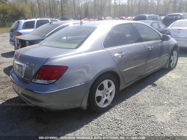 JH4KB16525C009072 - 2005 ACURA RL SILVER photo 4