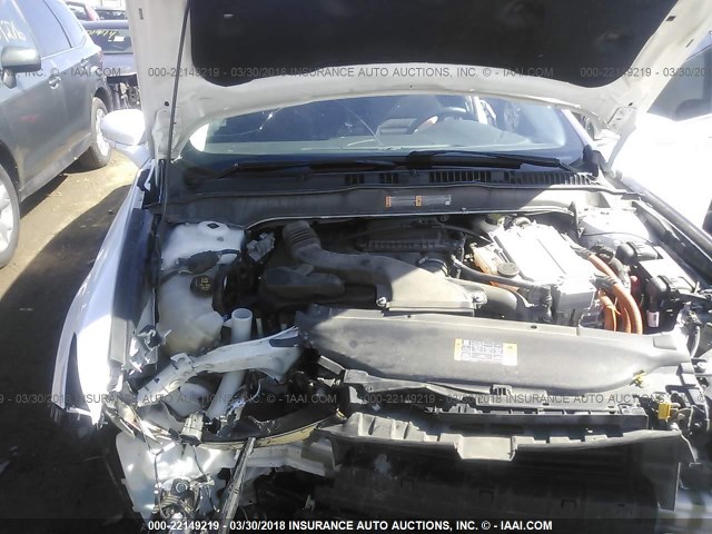 3FA6P0LU4FR186533 - 2015 FORD FUSION SE HYBRID WHITE photo 10