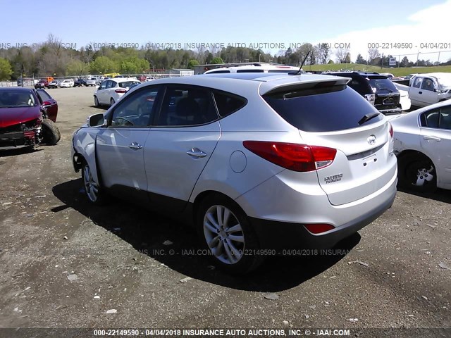 KM8JU3AC9AU037279 - 2010 HYUNDAI TUCSON GLS/LIMITED SILVER photo 3